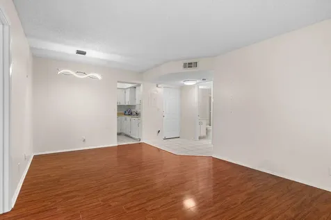 1563 SE Royal Green B203 Circle Port Saint Lucie FL 34952