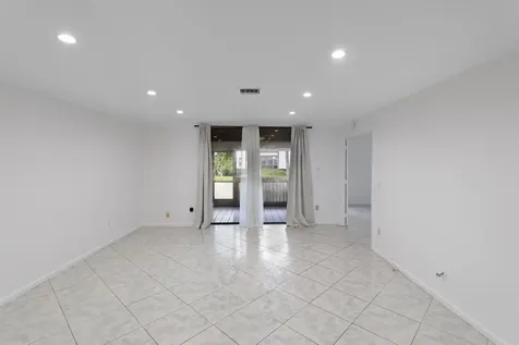9352 Sabal Ridge Circle Boca Raton FL 33428