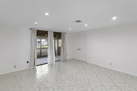 9352 Sabal Ridge Circle Boca Raton FL 33428