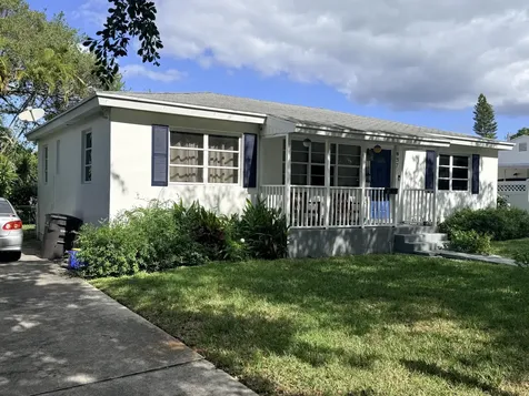 937 Upland Road West Palm Beach FL 33401