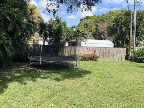937 Upland Road West Palm Beach FL 33401