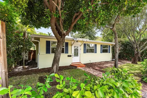 224 N Ocean Breeze Lake Worth Beach FL 33460