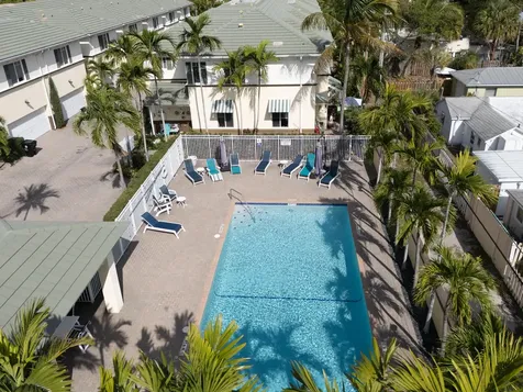 518 N Federal Highway Lake Worth Beach FL 33460
