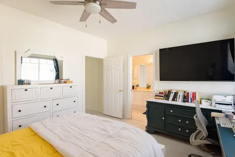 518 N Federal Highway Lake Worth Beach FL 33460