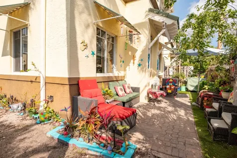 518 N Federal Highway Lake Worth Beach FL 33460
