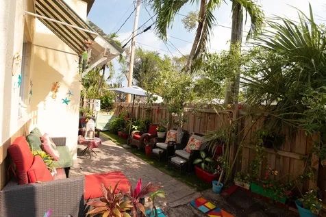 518 N Federal Highway Lake Worth Beach FL 33460