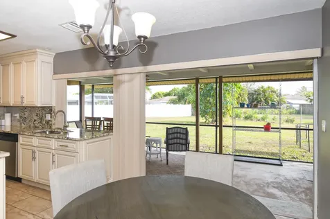 610 Nw Marion Avenue Port Saint Lucie FL 34983