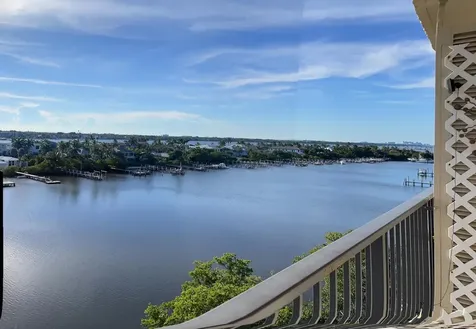 3581 S Ocean Boulevard South Palm Beach FL 33480