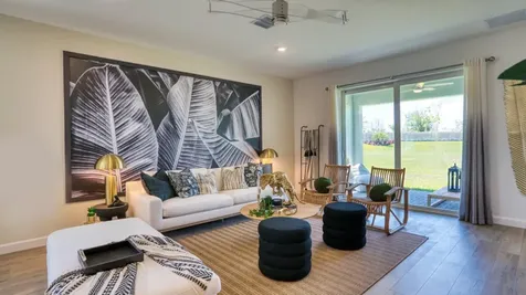1753 Se Crosswood Way Port Saint Lucie FL 34984