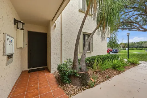 5111 Se Miles Grant Road Stuart FL 34997