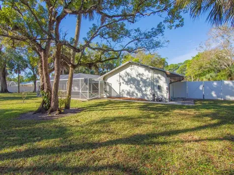 1546 35th Avenue Vero Beach FL 32960