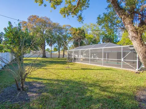 1546 35th Avenue Vero Beach FL 32960