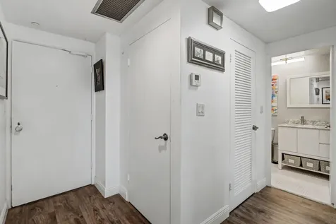 3333 Ne 34th Street Fort Lauderdale FL 33308