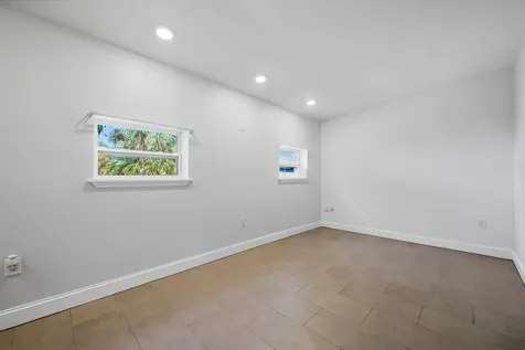 233 Nw 6th Avenue Boynton Beach FL 33435