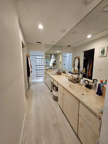 7976 La Mirada Drive Boca Raton FL 33433