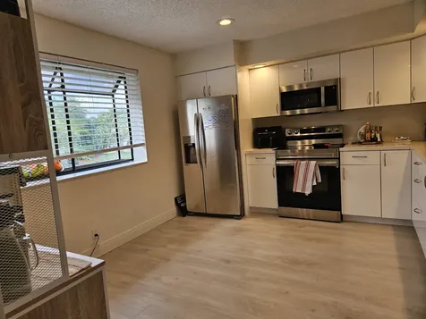 7976 La Mirada Drive Boca Raton FL 33433