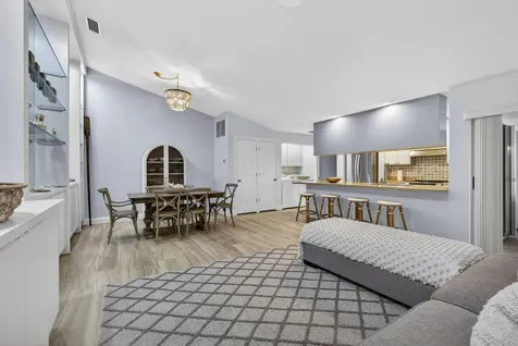 7502 Geminata Oak Court Palm Beach Gardens FL 33410