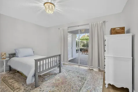 7502 Geminata Oak Court Palm Beach Gardens FL 33410