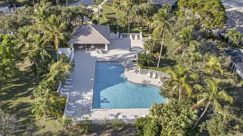 7502 Geminata Oak Court Palm Beach Gardens FL 33410