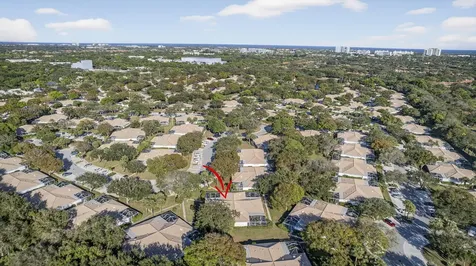 7502 Geminata Oak Court Palm Beach Gardens FL 33410