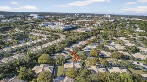 7502 Geminata Oak Court Palm Beach Gardens FL 33410