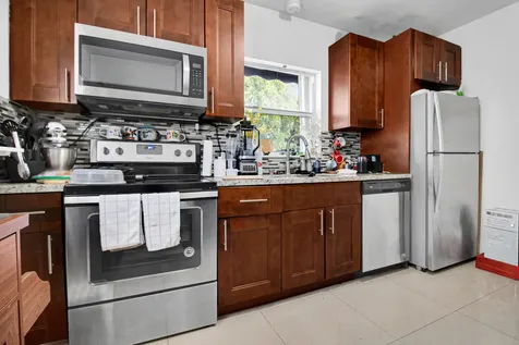 714 N H Street Lake Worth Beach FL 33460