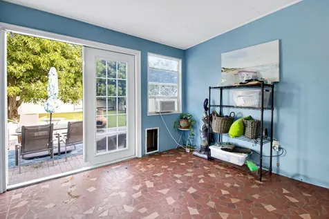 714 N H Street Lake Worth Beach FL 33460