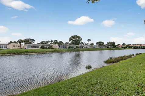 124 Lake Evelyn Drive West Palm Beach FL 33411