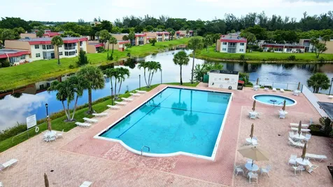 124 Lake Evelyn Drive West Palm Beach FL 33411
