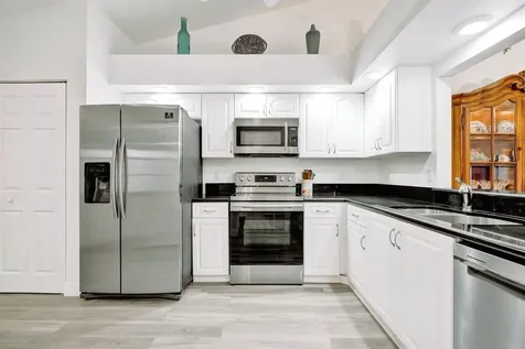 14524 Via Royale Delray Beach FL 33446
