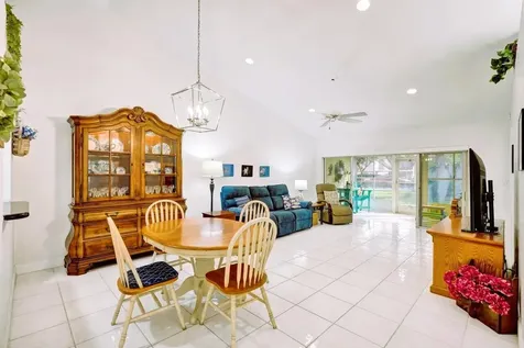 14524 Via Royale Delray Beach FL 33446