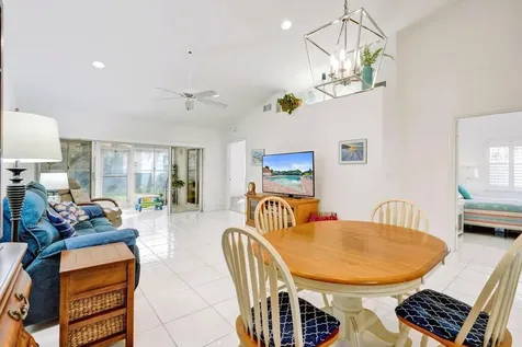 14524 Via Royale Delray Beach FL 33446