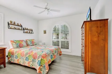 14524 Via Royale Delray Beach FL 33446