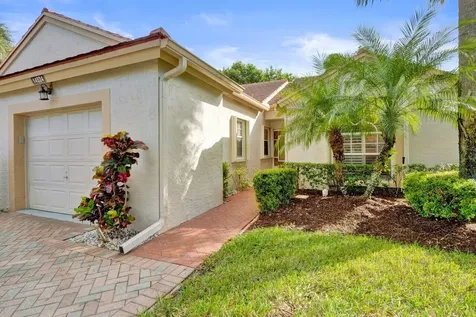 14524 Via Royale Delray Beach FL 33446