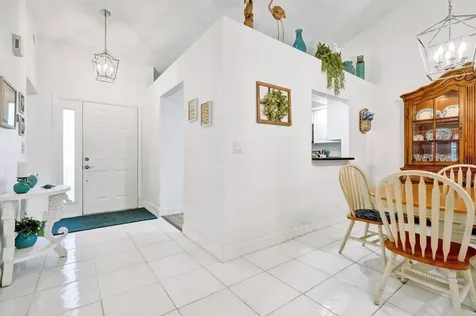 14524 Via Royale Delray Beach FL 33446