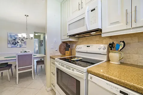 340 Main Boulevard Boynton Beach FL 33435