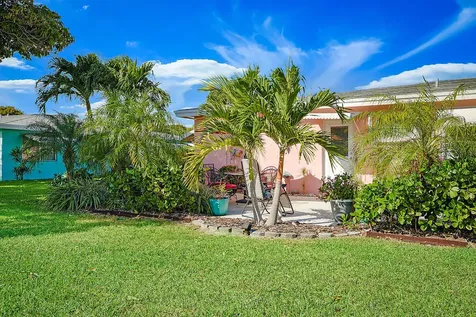340 Main Boulevard Boynton Beach FL 33435