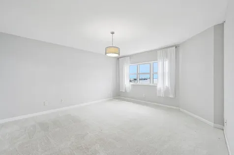 2650 Lake Shore Drive Riviera Beach FL 33404