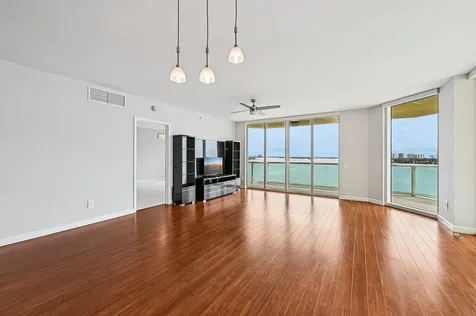 2650 Lake Shore Drive Riviera Beach FL 33404
