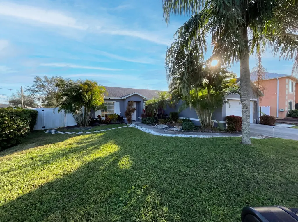 4393 Sw Calah Circle Port Saint Lucie FL 34953