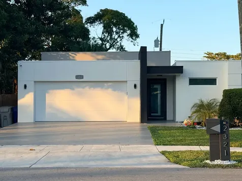 2321 Nw 3rd Street Pompano Beach FL 33069