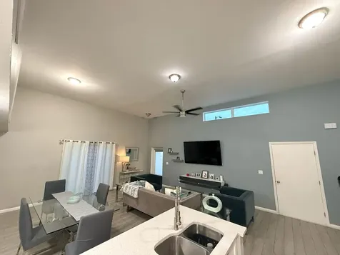 2321 Nw 3rd Street Pompano Beach FL 33069