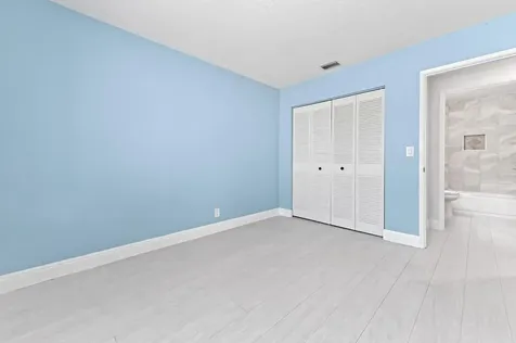 9969 Robins Nest Road Boca Raton FL 33496