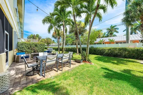 160 Barefoot Cove Hypoluxo FL 33462