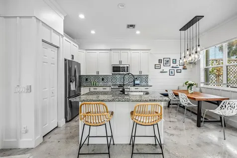 160 Barefoot Cove Hypoluxo FL 33462