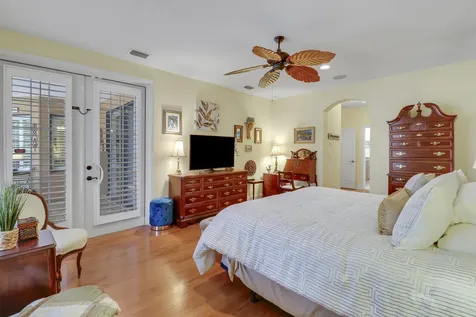 3055 Nw Stoney Creek Avenue Jensen Beach FL 34957