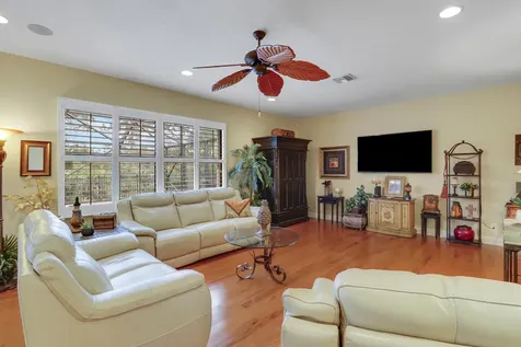 3055 Nw Stoney Creek Avenue Jensen Beach FL 34957