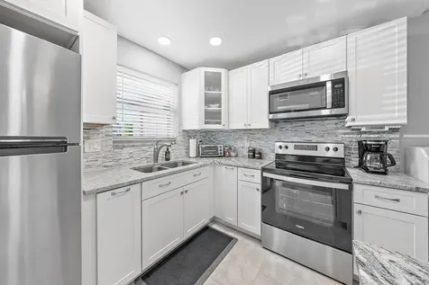 725 Lori Drive Palm Springs FL 33461