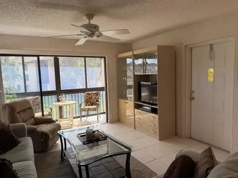 810 Sky Pine Way Greenacres FL 33415