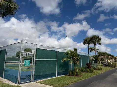 810 Sky Pine Way Greenacres FL 33415